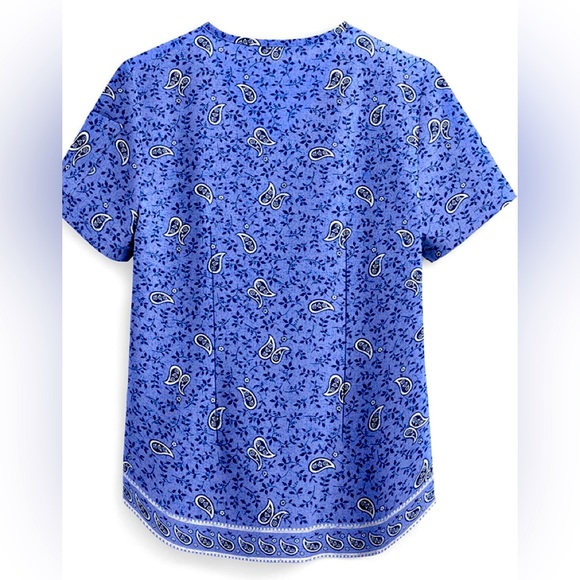 Strictly Scrubs Women's Ceil Paisley Print Stretch
Scrub Top size XL - Picture 2 of 5